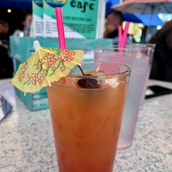 Island Cafe - American Near Me - Portland, Oregon