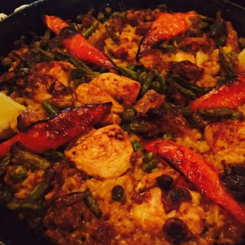 Vamos a Ver - Meat and chicken paella - Tapas Bars Near Me - Amsterdam, New Hampshire