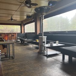 MOTO Bar And Lounge - Patio/ cigar area
