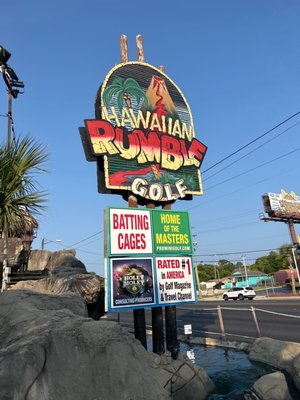 Hawaiian Rumble Golf & Batting Cages by null