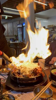 Sun Nong Dan Sawtelle 선농단 by null