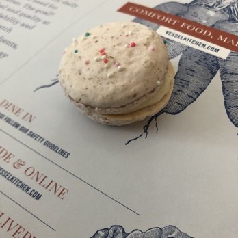 Vessel Kitchen - Strawberry macaron - New American Near Me - Park City, Utah