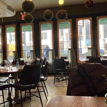 Isabelle's Osteria - Interior - Italian Near Me - New York, New York