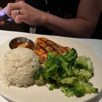 Bonefish Grill - He had grilled salmon pan Asian - Seafood Near Me - Las Vegas, Nevada