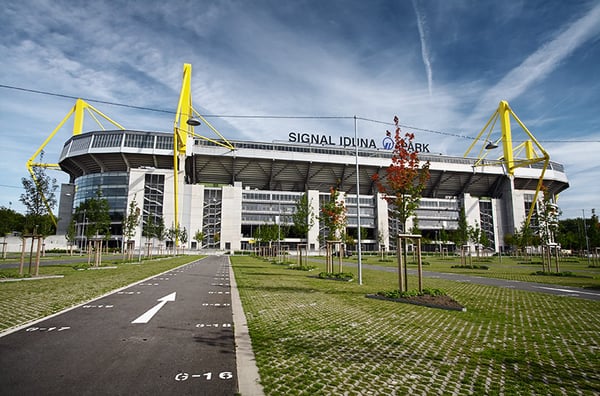 Signal Iduna Park by null