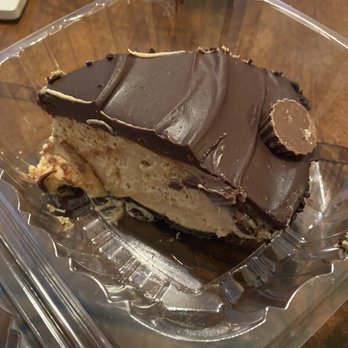 Amaretti Desserts - Peanut butter pie - Desserts Near Me - Jacksonville, Florida Amaretti Desserts - Peanut butter pie - Desserts Near Me - Jacksonville, Florida
