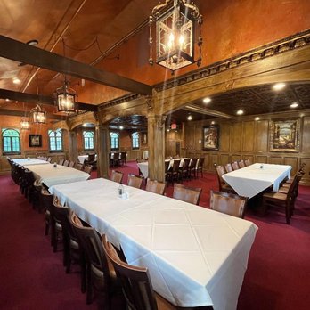 Ciro's Ristorante Italiano - the dining room - Italian Near Me - Monroe Township, New Jersey