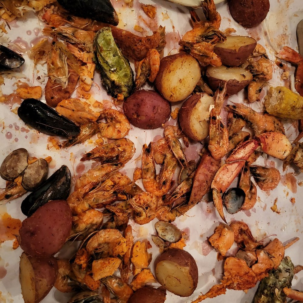The Crab Pot Bellevue - Clambake feast - lots of small shrimps, everything is dry and overcooked - Seafood Near Me - Bellevue, Washington The Crab Pot Bellevue - Clambake feast - lots of small shrimps, everything is dry and overcooked - Seafood Near Me - Bellevue, Washington