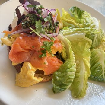 Little Frenchie - Smoked salmon tartine - French Near Me - Coronado, California Little Frenchie - Smoked salmon tartine - French Near Me - Coronado, California