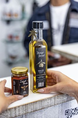 The Hemp Social - Downtown THC, CBD, KRATOM, KAVA, WELLNESS MUSHROOMS, NOOTROPICS & MAD HONEY! by null