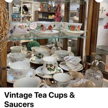 Forever Vintage - Proof of bad business - Used, Vintage & Consignment Near Me - Fresno, California Forever Vintage - Proof of bad business - Used, Vintage & Consignment Near Me - Fresno, California