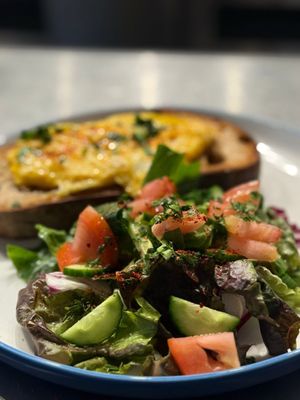 Monica Café by null