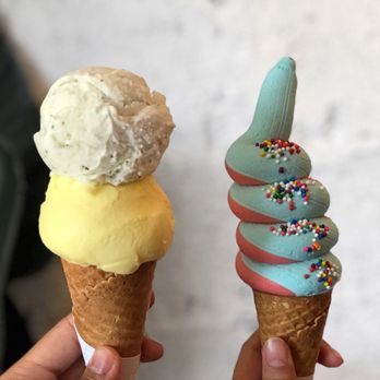 Ca Lem - Passionfruit and mojito two scoops & cotton candy and strawberry carnival twist - $5.75 - Ice Cream & Frozen Yogurt Near Me - Montreal, Quebec
