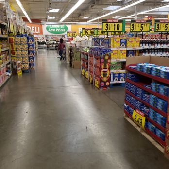 Food4Less - Checking in - Grocery Near Me - Pico Rivera, California