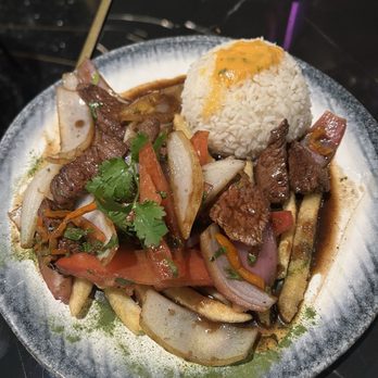 CVI.CHE 105 - Lomo Saltado - Peruvian Near Me - Coral Gables, Florida