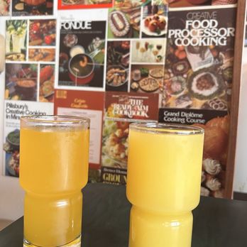 Side Piece Kitchen - Madmosa and Mimosa both so refreshing - Bakeries Near Me - Tacoma, Washington Side Piece Kitchen - Madmosa and Mimosa both so refreshing - Bakeries Near Me - Tacoma, Washington