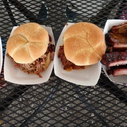 Porky's Rib Fest - Half slab ribs, Beef brisket, Pulled pork and Cornbread