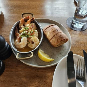 Chop Steakhouse & Bar - Chili garlic shrimp - Steakhouses Near Me - Ottawa, Ontario
