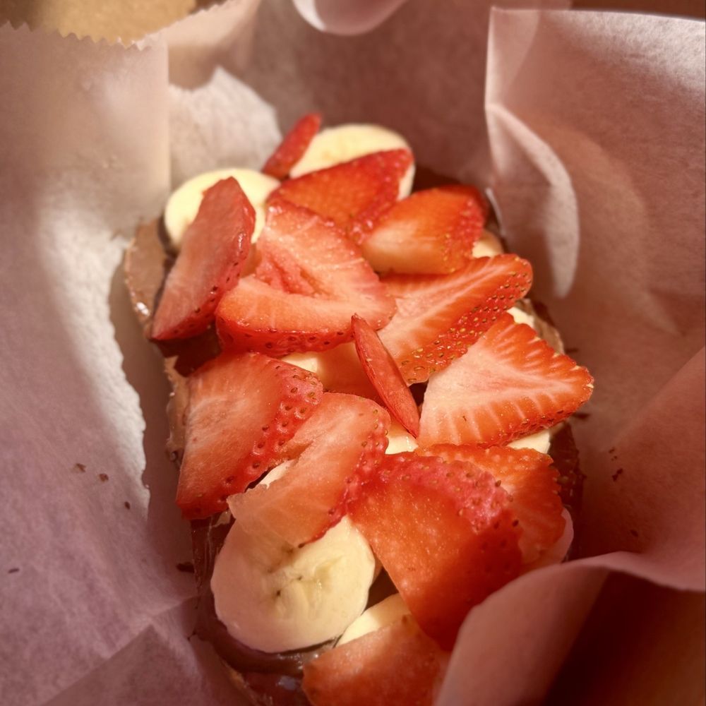Fruit Float Cafe - Juice Bars & Smoothies Near Me - Madeira Beach, Florida