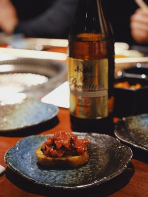 Yoroniku Ebisu by null