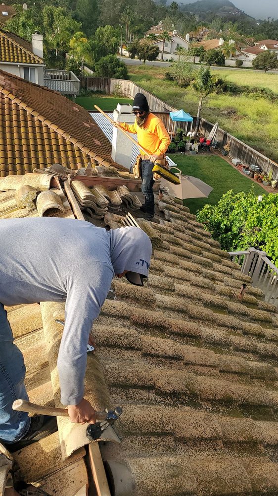 Slide of Roofing Specialists of San Diego