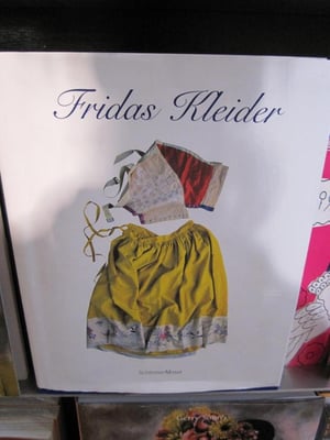 Buchhandlung Walther König im MQ by null