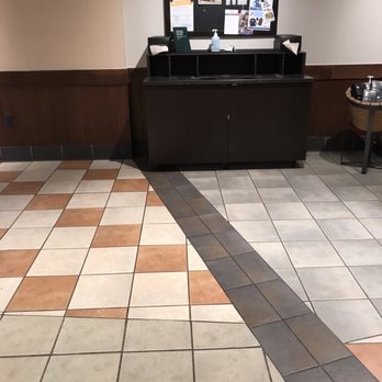 Starbucks - a coffee machine in a coffee shop - Coffee & Tea Near Me - Herndon, Virginia