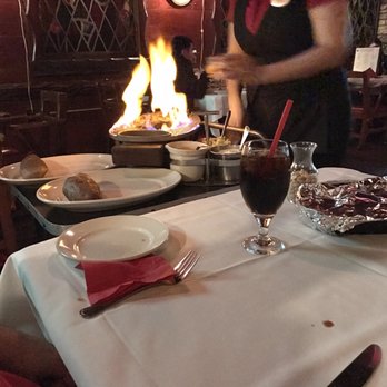 Clearman's Steak 'N Stein - Pomp and circumstance of serving the steaks they're bathed in au jus as are the potatoes. - Steakhouses Near Me - Pico Rivera, California