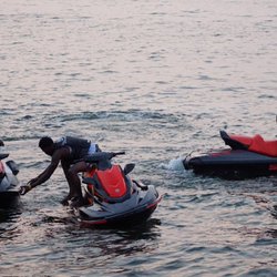 Papa Jet Ski Rentals - Come have fun on ski while you're enjoy your music!!