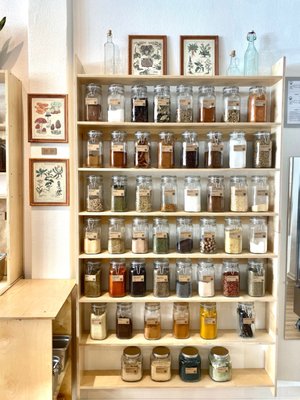 Ethikli Sustainable Market & Vegan, Low-Waste Refillery (CA Certified Green Business) by null