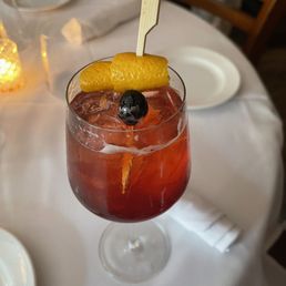 Non-Alcoholic Dalmatia Spritzer Non-Alcoholic Dalmatia Spritzer