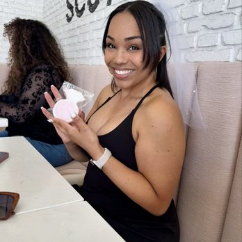 Wine Girl - Wine Bars Near Me - Scottsdale, Arizona Wine Girl - Wine Bars Near Me - Scottsdale, Arizona