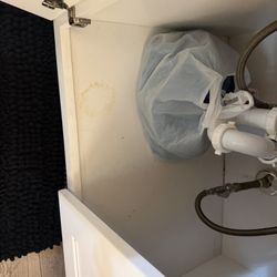 The Haven River Inn - wet dirty towel upon arrival