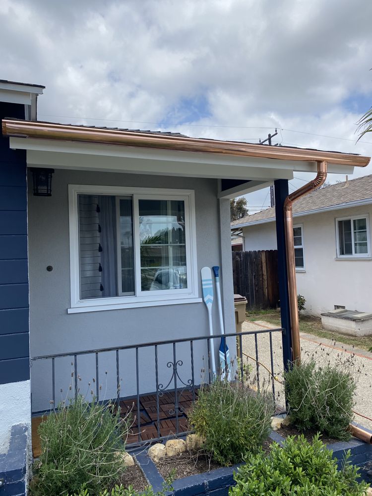 Slide of Humphreys Rain Gutters