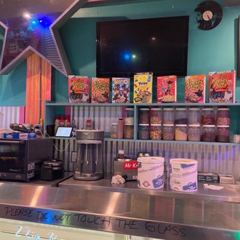 Mr Kream - Ice Cream & Frozen Yogurt Near Me - Miami, Florida Mr Kream - Ice Cream & Frozen Yogurt Near Me - Miami, Florida