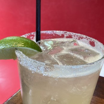 Rustic, Francis's Favorites - Margarita - Italian Near Me - Geyserville, California Rustic, Francis's Favorites - Margarita - Italian Near Me - Geyserville, California