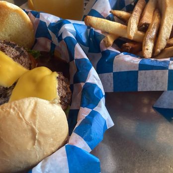 Burger Bob's - HH burger and fries - Burgers Near Me - Bozeman, Montana