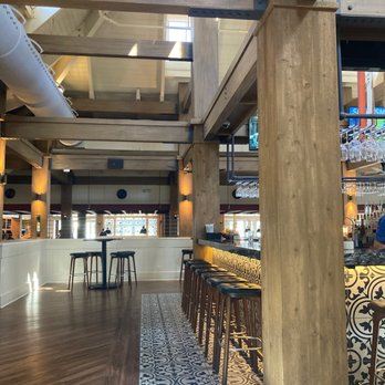 Boatyard - New American Near Me - Fort Lauderdale, Florida