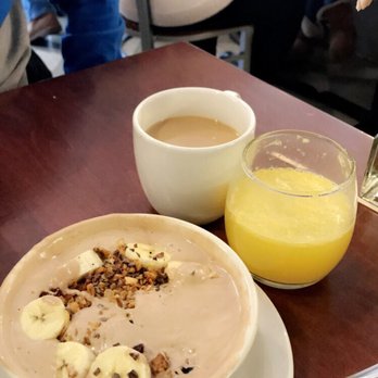 Bull and Bean - Smoothie bowl mimosa and coffee - Sandwiches Near Me - Durham, North Carolina Bull and Bean - Smoothie bowl mimosa and coffee - Sandwiches Near Me - Durham, North Carolina