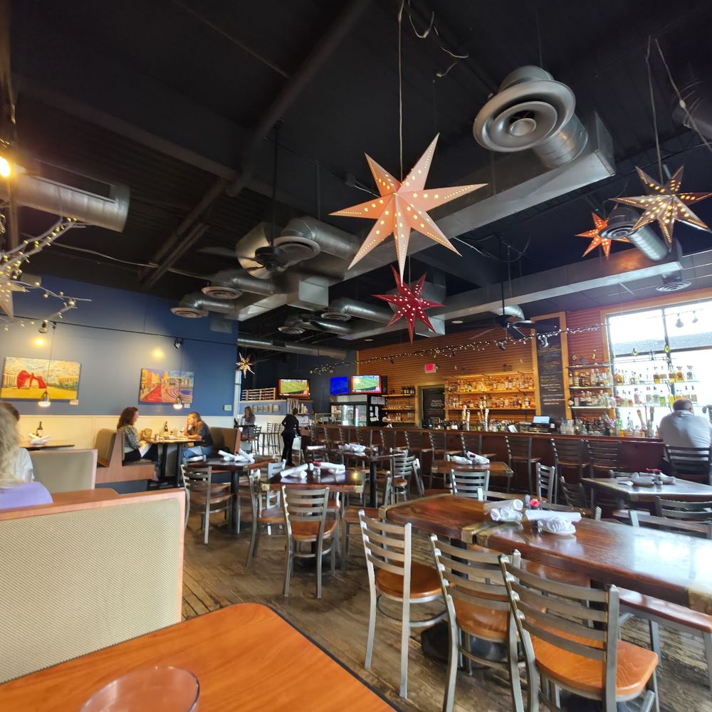 Schnitz Ada Grill - inside - Sandwiches Near Me - Ada, Michigan