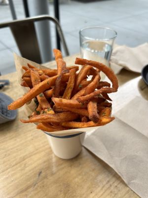 Roam Artisan Burgers by null