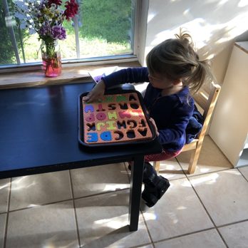 The Oaks Montessori - Preschools Near Me - Austin, Texas The Oaks Montessori - Preschools Near Me - Austin, Texas