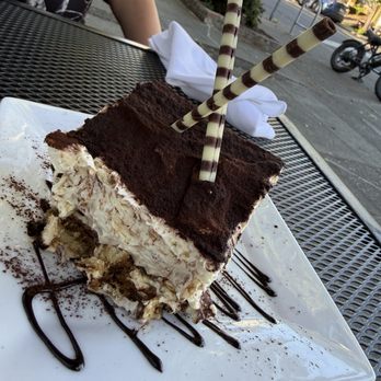 That's Amore! Italian Cafe - Tiramisu* Good to share - Italian Near Me - Seattle, Washington That's Amore! Italian Cafe - Tiramisu* Good to share - Italian Near Me - Seattle, Washington