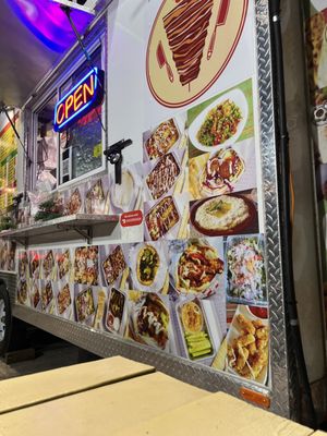 USA HALAL - Mediterranean Food by null