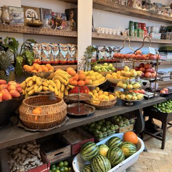 Jak's - Produce section - Mediterranean Near Me - London, XGL Jak's - Produce section - Mediterranean Near Me - London, XGL