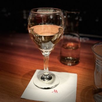 Skiff Bar - Pinot Grigio - American Near Me - Newport, Rhode Island