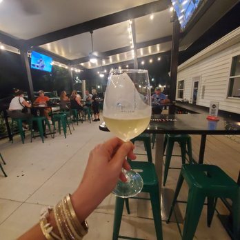 Jack Pallinos - Sweet Moscato out on the back patio - Pizza Near Me - Dunedin, Florida