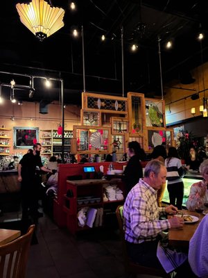 M'tucci's Italian by null