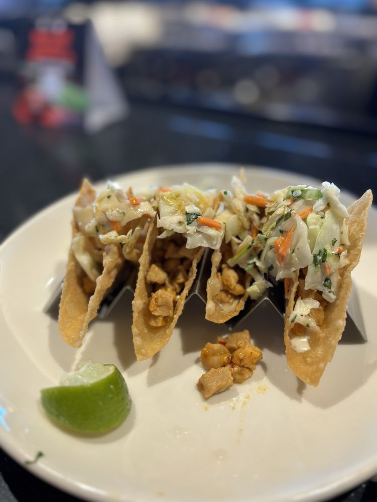 Social spots from Applebee's Grill + Bar