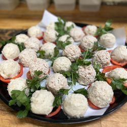 Tel-Aviv Slices Pizza - Fish Balls